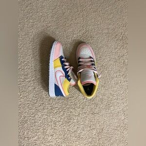 Big Kid Jordan 1 Low